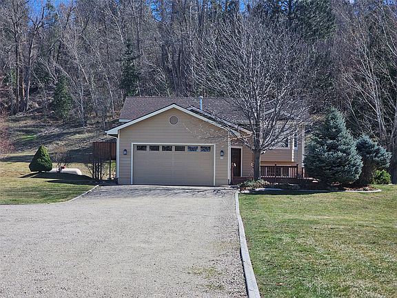 3rd image of 786 Ropin Horse Ln