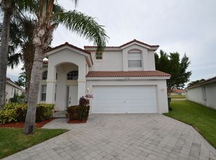3718 Pelican Bay Ct, Wellington, FL 33414