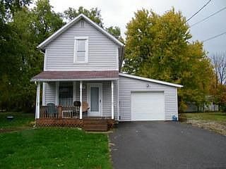 1st image of 106 Hartman St