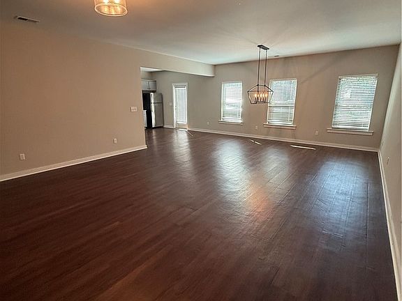 5th image of 15680 Capstone Blvd