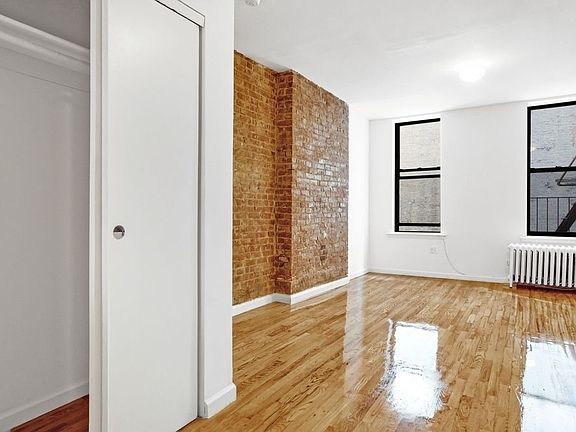 4th image of 1155 3rd Ave APT 15