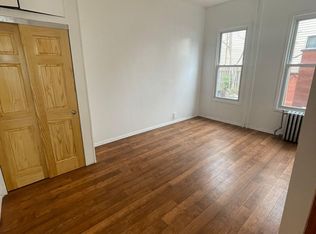 6816 60th St #2, Ridgewood, NY 11385