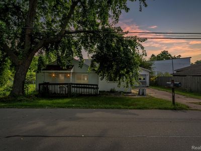 227 N Parker St, Cement City, MI, 49233