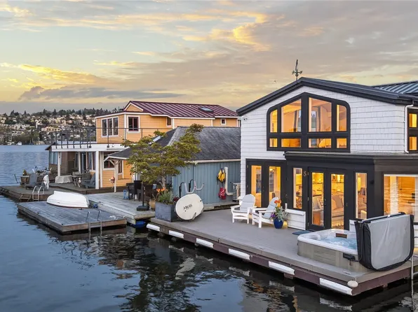 2466 Westlake Avenue N #8, Seattle, WA 98109