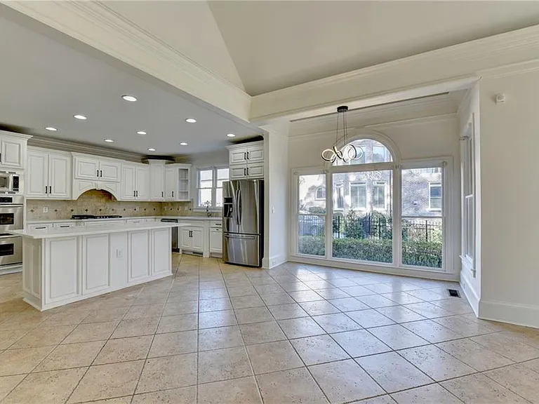 7970 Saint Marlo Fairway Dr — Photo 13