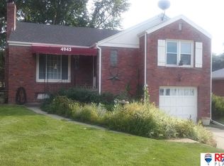 4945 Pratt St, Omaha, NE 68104