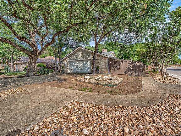 3rd image of 13402 Vista Del Mar