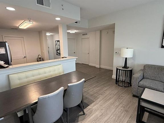 5th image of 14501 GROVE RESORT AVENUE #3429