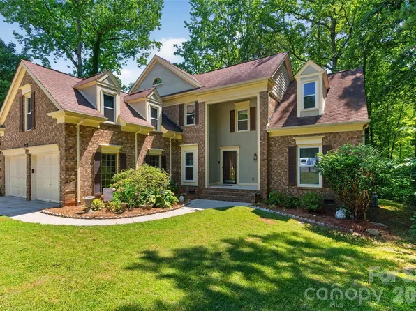5706 Maylandia Rd, Charlotte, NC 28269