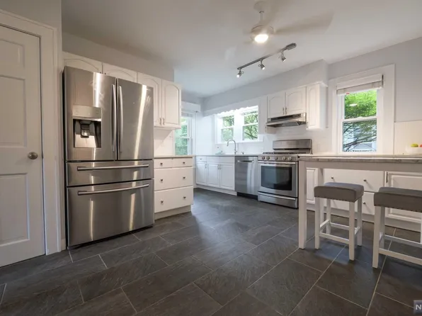 223 Piermont Rd, Closter, NJ 07624