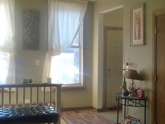 5th image of 2428 W Diversey Ave