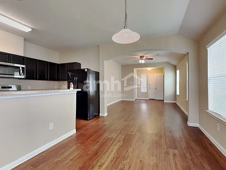 21606 Nella Cir — Photo 4