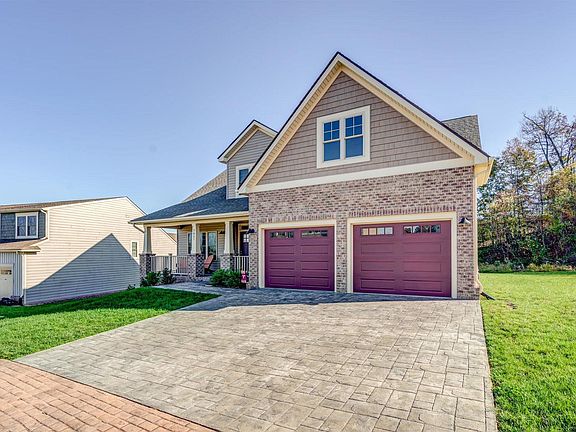 3rd image of 7027 Linn Cove Ct