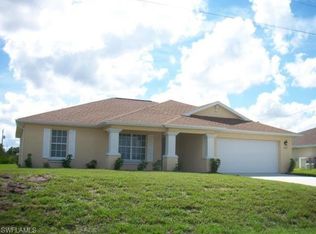 3005 57th St W, Lehigh Acres, FL 33971