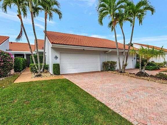 5th image of 19700 Sawgrass Drive #1003