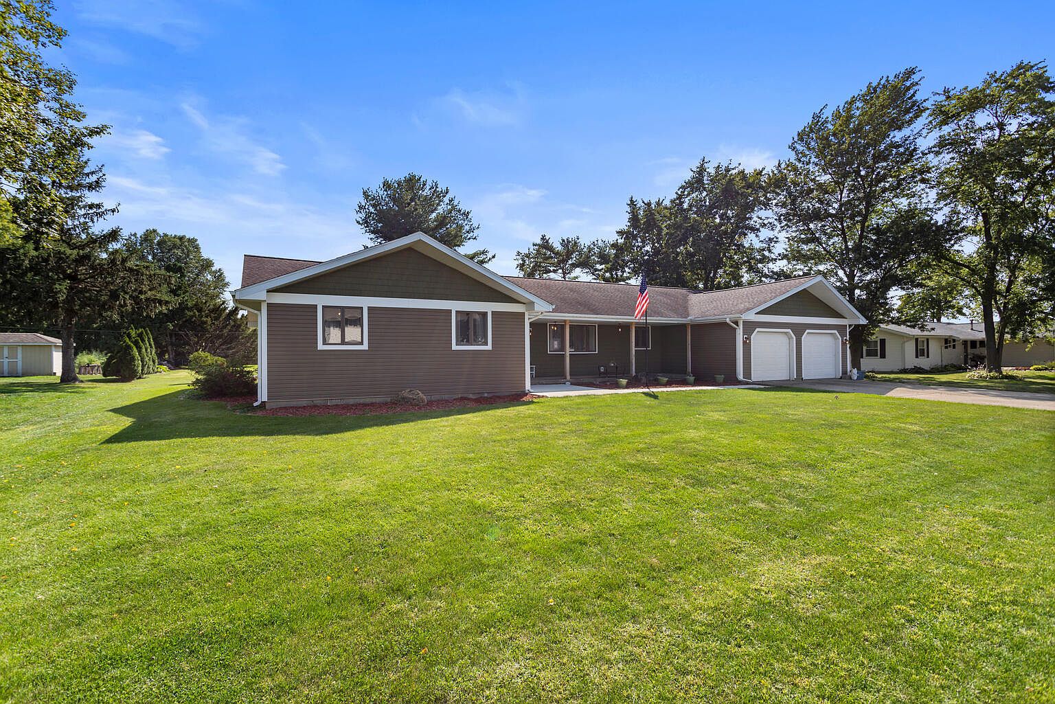 405 W Jefferson St, Pesotum, IL 61863 MLS 11882266 Zillow