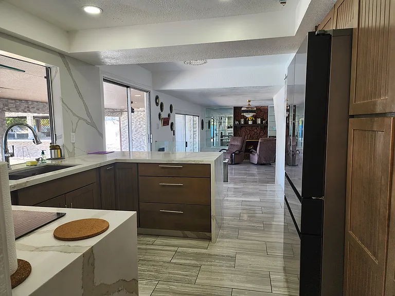 3367 W Grandview Rd — Photo 7