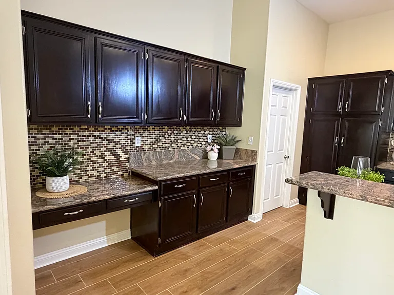 8938 Wedgewood Ct — Photo 4