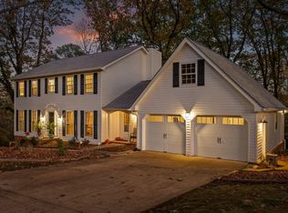 5404 Sky Valley Dr, Hixson, TN 37343
