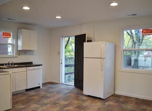 3rd image of 1608 Presson Blvd
