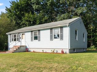 43 Monterey Dr, Methuen, MA 01844