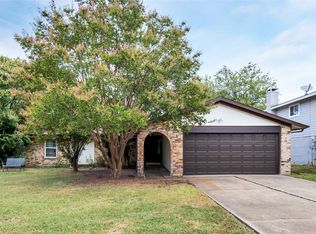 8 Merrie Cir, Richardson, TX 75081