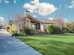 204 N Broadway Rd, Azle, TX 76020