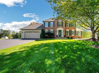 701 Poplar Grove Dr, Mount Airy, MD 21771
