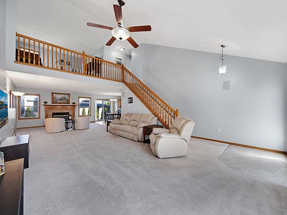 4th image of 5230 Dry Creek Dr