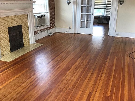 4th image of 1378 N Ogden St APT 8