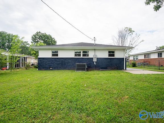 4th image of 4210 Coffee Dr SW