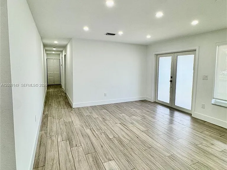 11770 SW 178th Ter — Photo 3