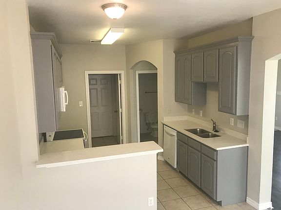 4th image of 4002 Cottage Park Ct