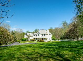 16 Autumn Ridge Rd, South Salem, NY 10590