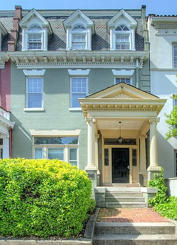 2233 Monument Ave. Photo 1