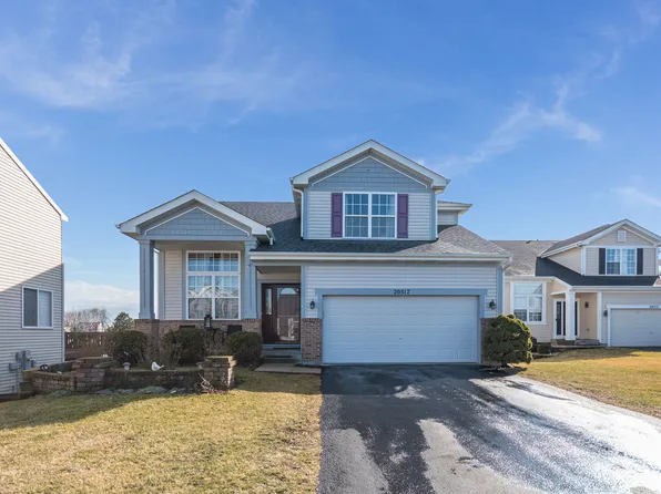 20517 Erie Ct, Crest Hill, IL 60403
