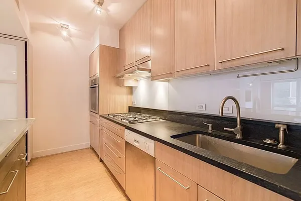 Rented by Manhattan Miami Real Estate | media 5