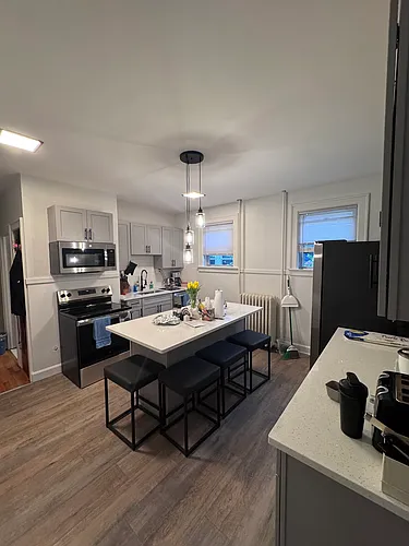 12 Oakwood St #2 Photo 1