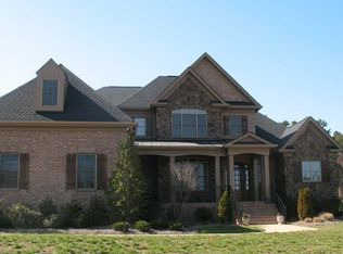 5009 Caliterra Dr, Matthews, NC 28104