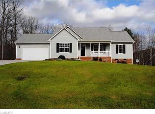 4964 Creeks Crossing Rd, Asheboro, NC 27205