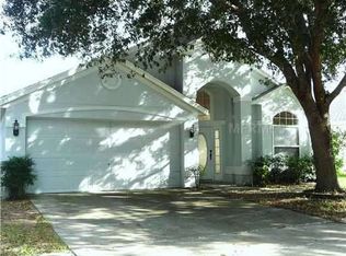 1233 Woodfield Oaks Dr, Apopka, FL 32703