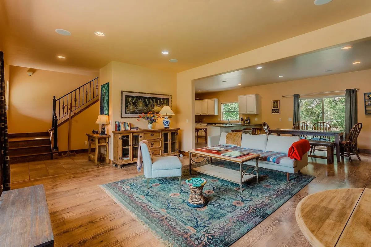 Building Photo - 1311 Westridge Ct