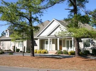 70 Pinewild Dr, Pinehurst, NC 28374