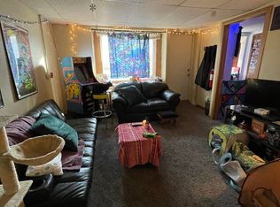 1018 Pine St #4, La Crosse, WI 54601
