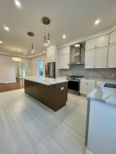 84 Grove St Photo 1