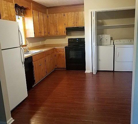 5th image of 53 Moss Creek Dr