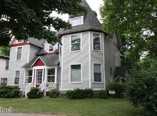 623 Axtell St APT 3, Kalamazoo, MI 49008