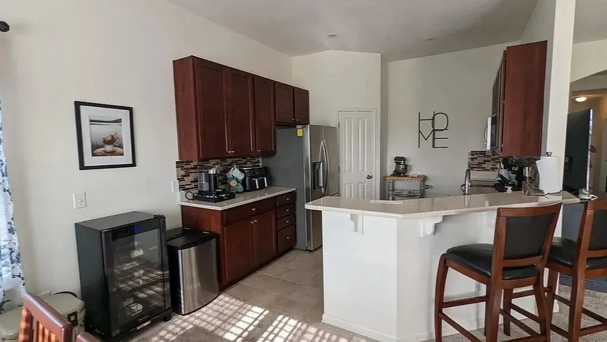 5868 Bluestone Way, Unit 5868 — Photo 3