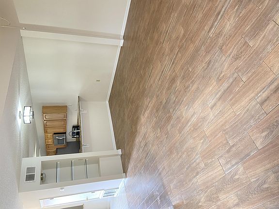 5th image of 5050 Ernst Ct #1