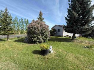 103 Beech St, Nezperce, ID 83543